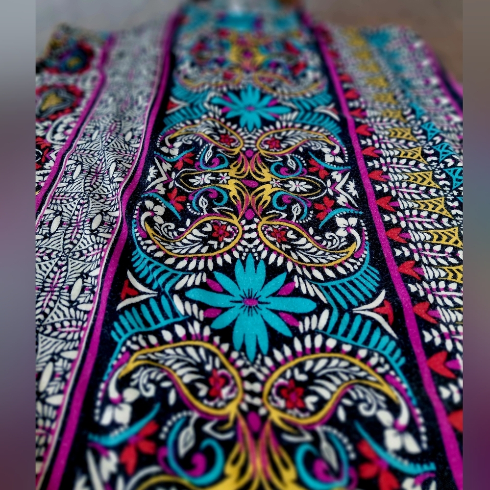 Xhilaration Vibrant Patterned Camisole - Picture 3 of 8